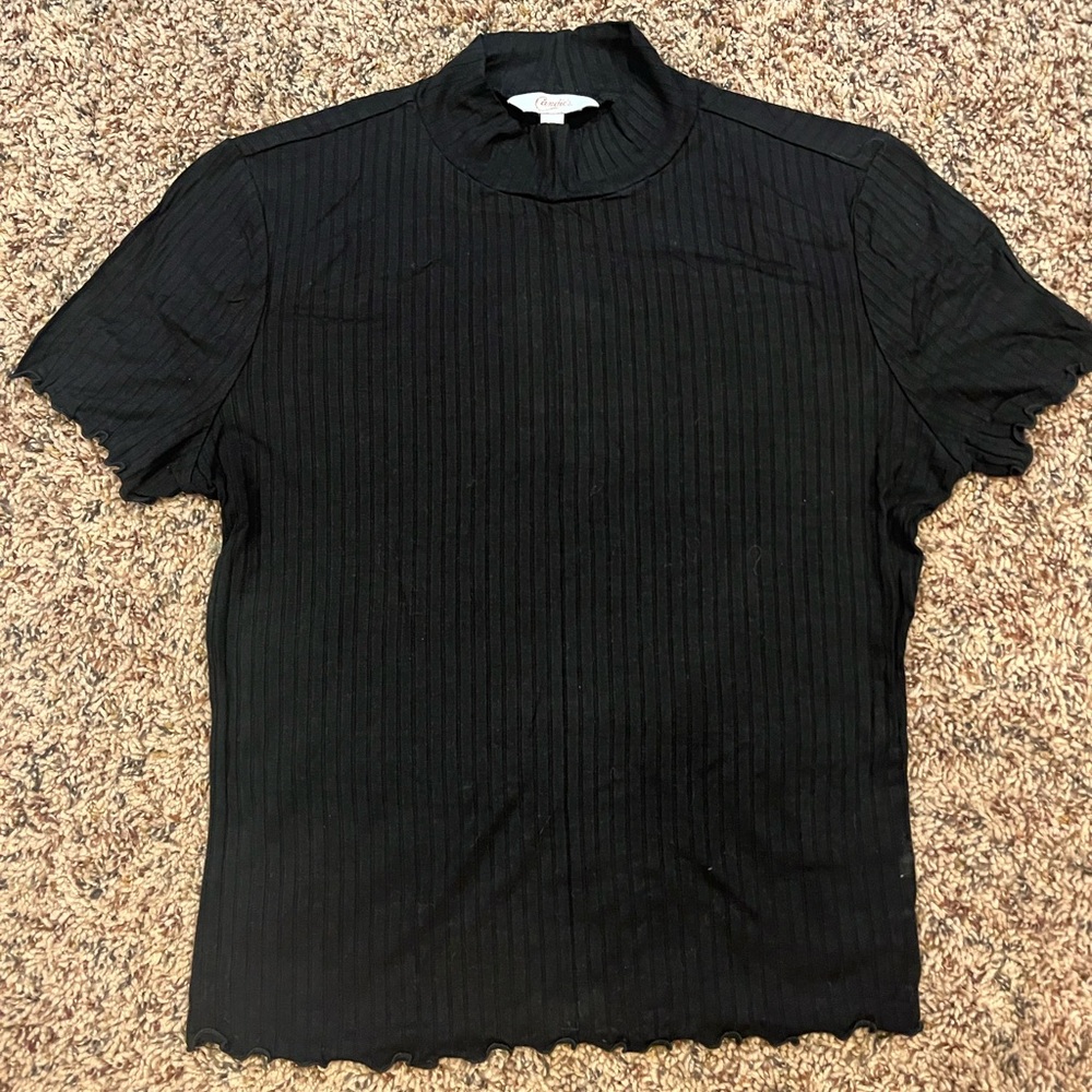 Candie’s mock-neck